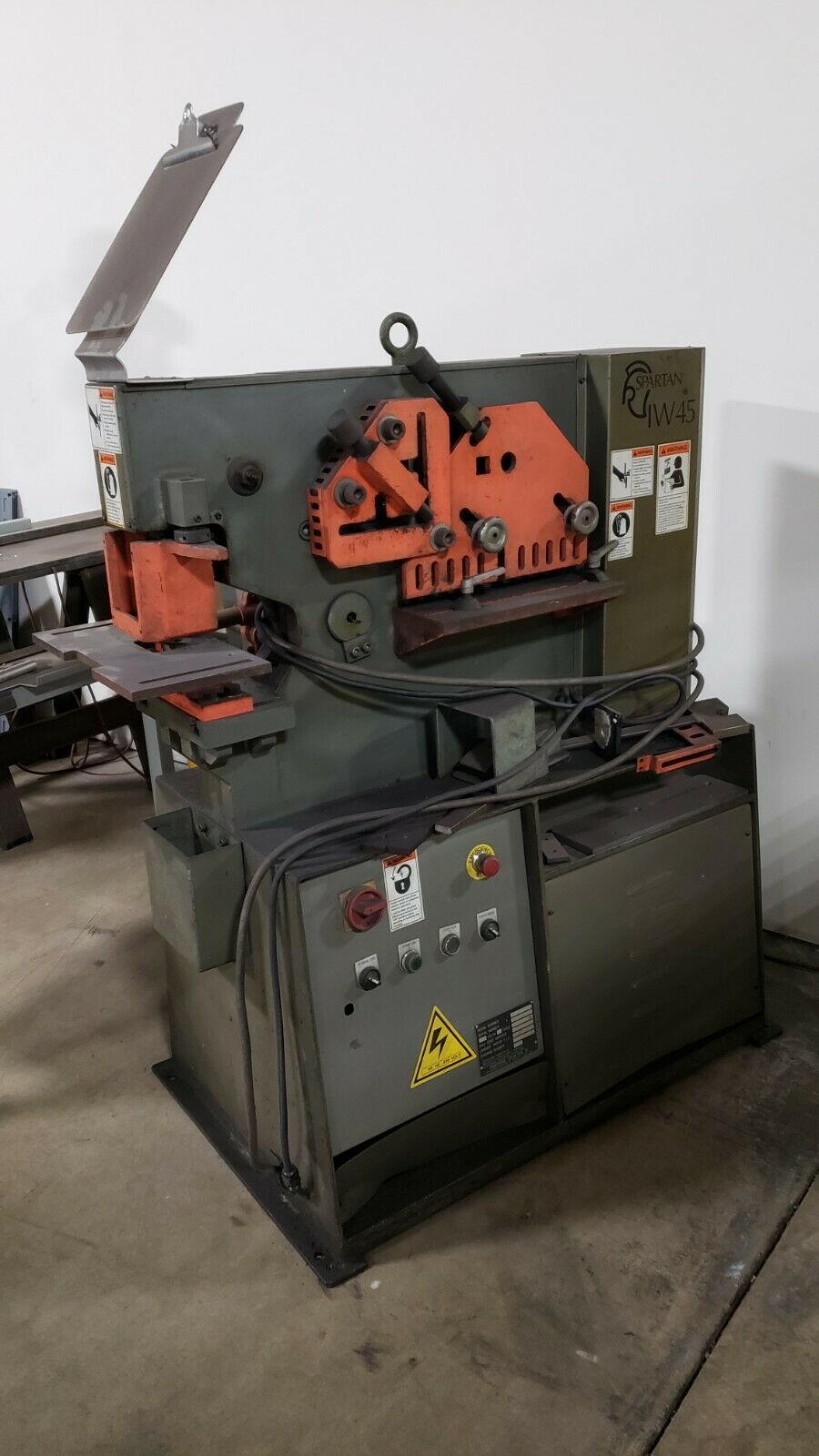 Armstrong - Blum Mfg. Co. Spartan IW45 Ironworker with Feed Table and Punch Dies